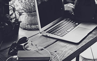 论天蝎座的专情和多情